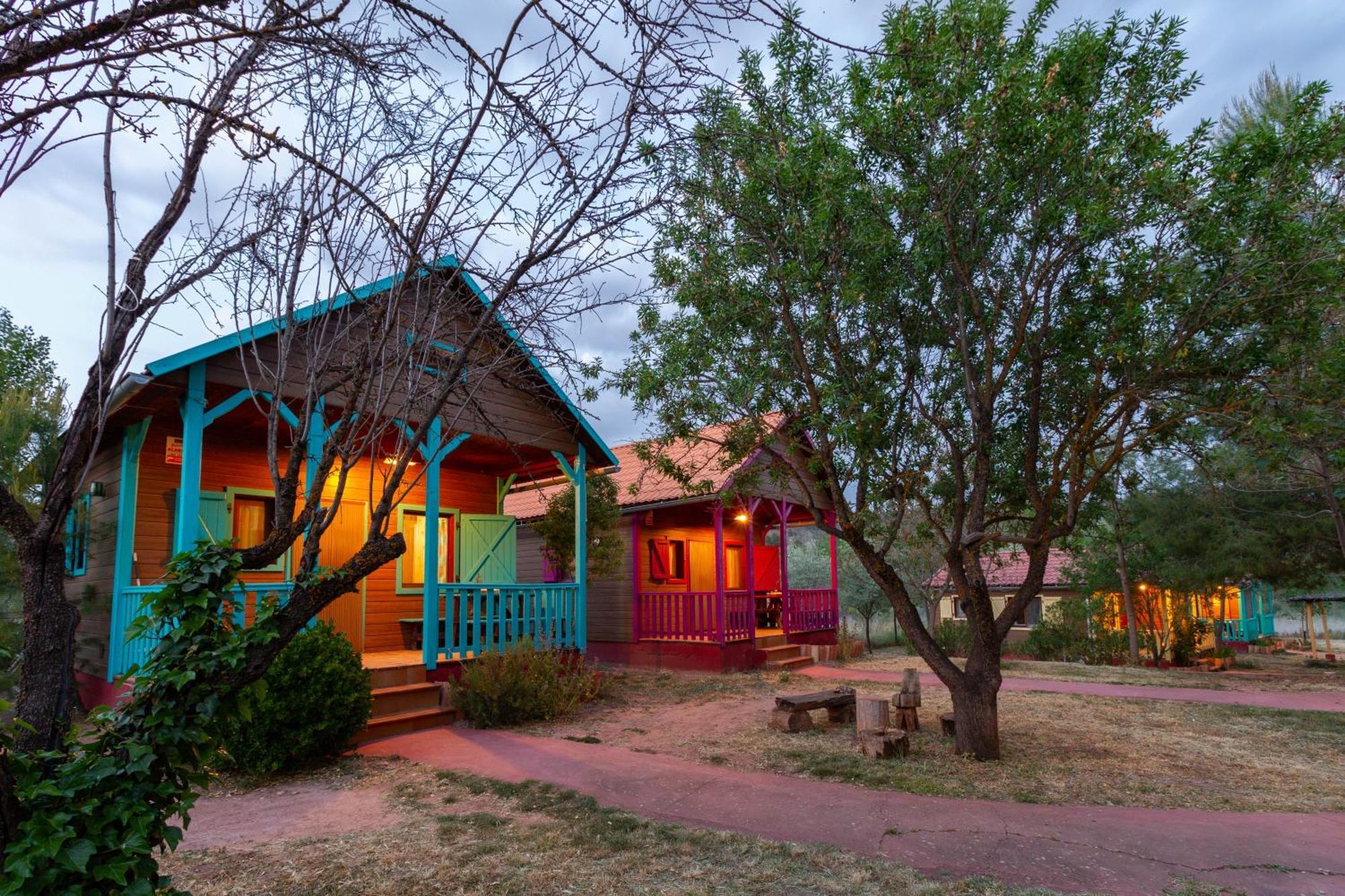 Las Casas De La Vega Enguídanos Exteriör bild